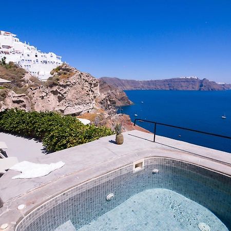 Pezoules Of Oia Hotel Екстериор снимка