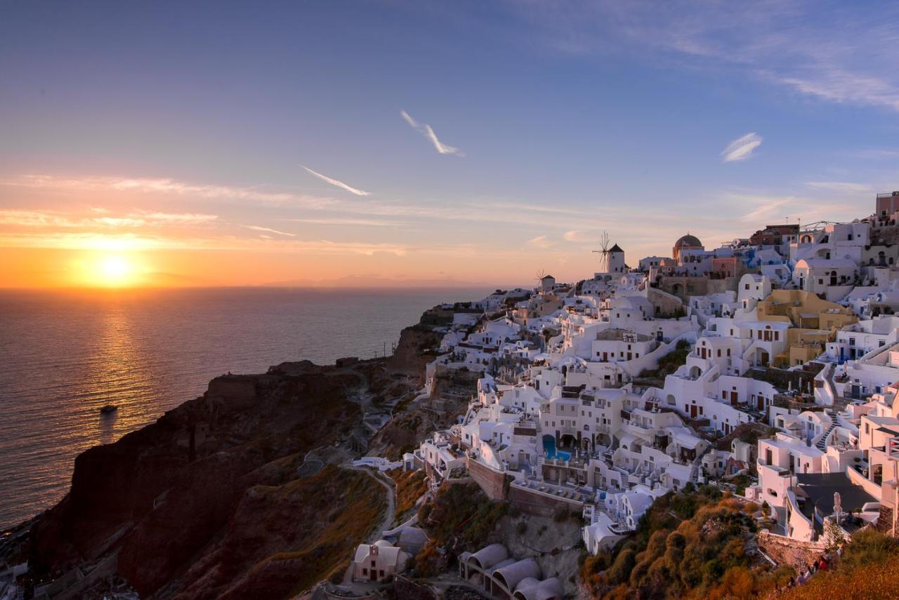 Pezoules Of Oia Hotel Екстериор снимка