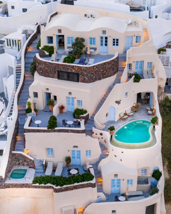 Pezoules Of Oia Hotel Екстериор снимка