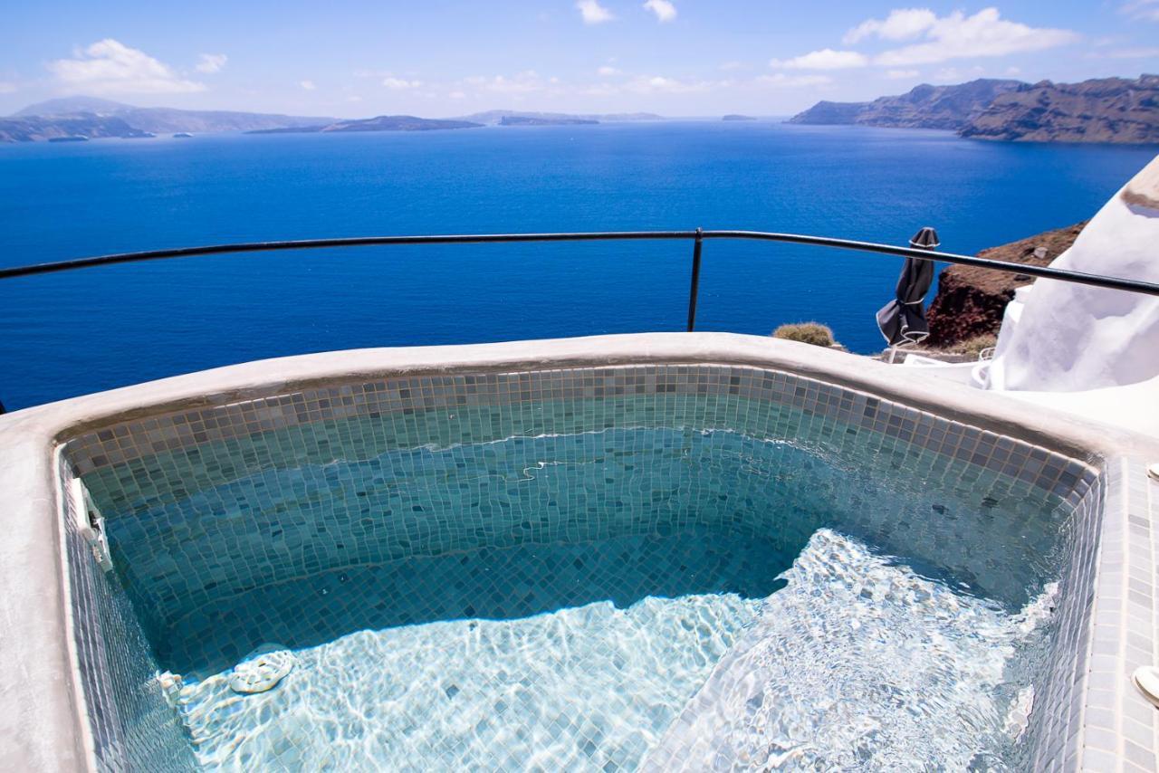 Pezoules Of Oia Hotel Екстериор снимка