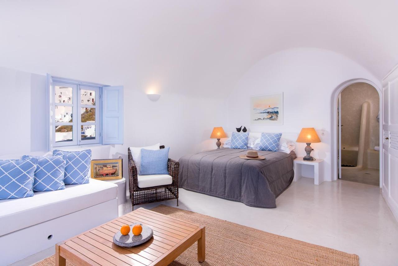 Pezoules Of Oia Hotel Екстериор снимка