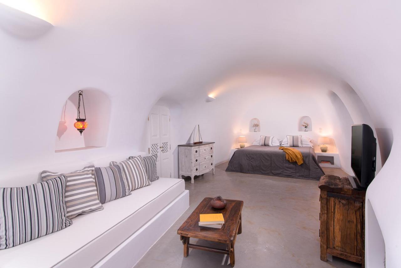 Pezoules Of Oia Hotel Екстериор снимка