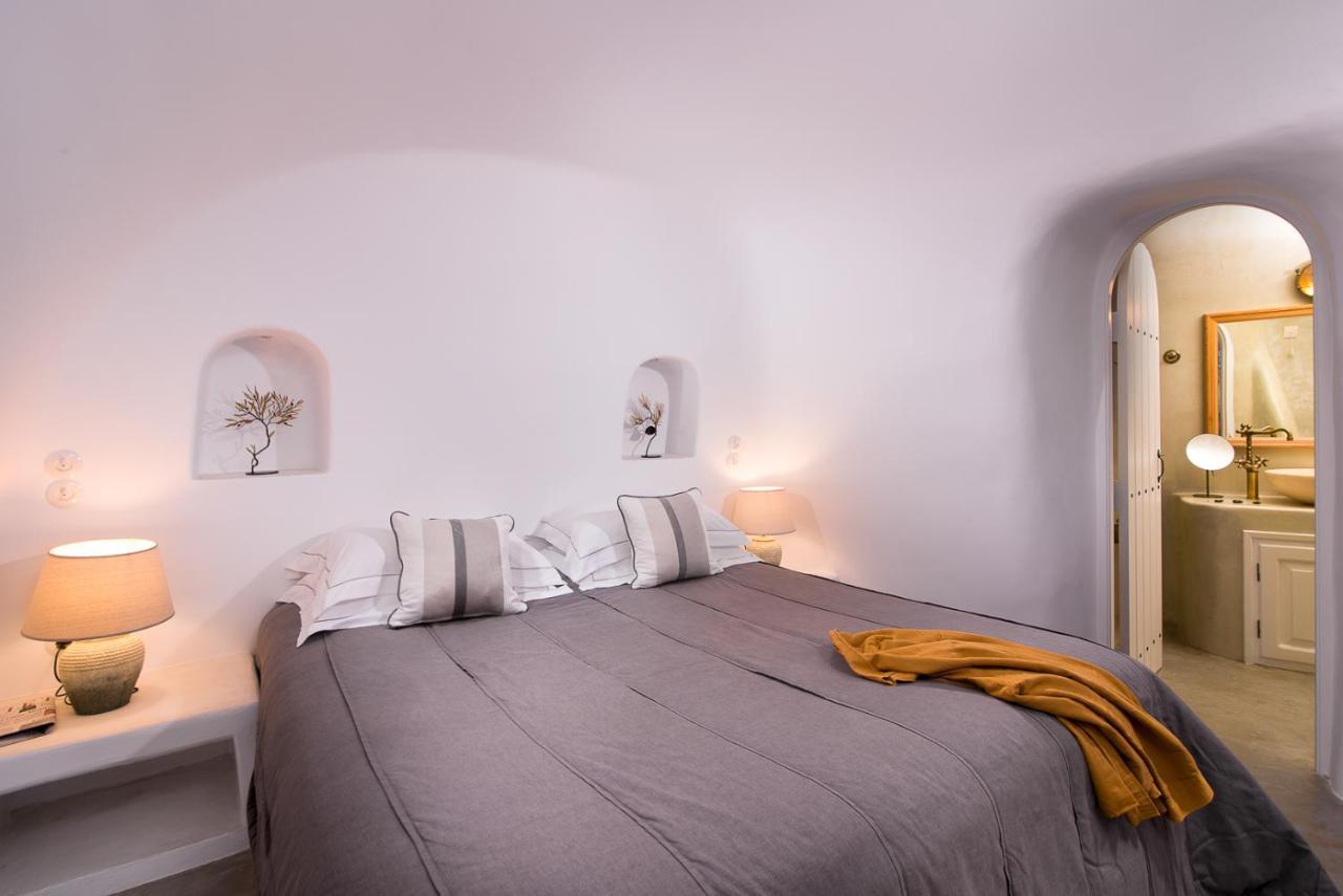 Pezoules Of Oia Hotel Екстериор снимка