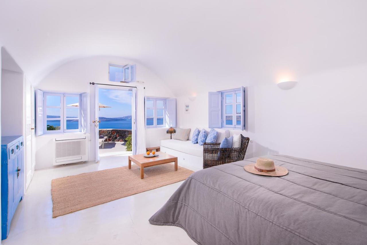 Pezoules Of Oia Hotel Екстериор снимка